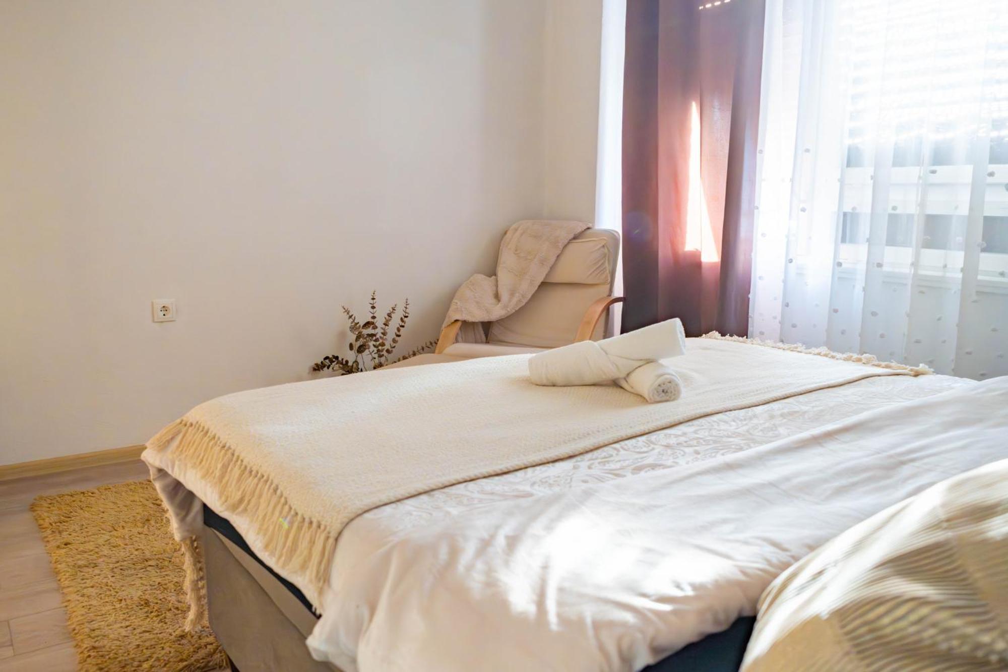 Apartman Lili 克宁 外观 照片